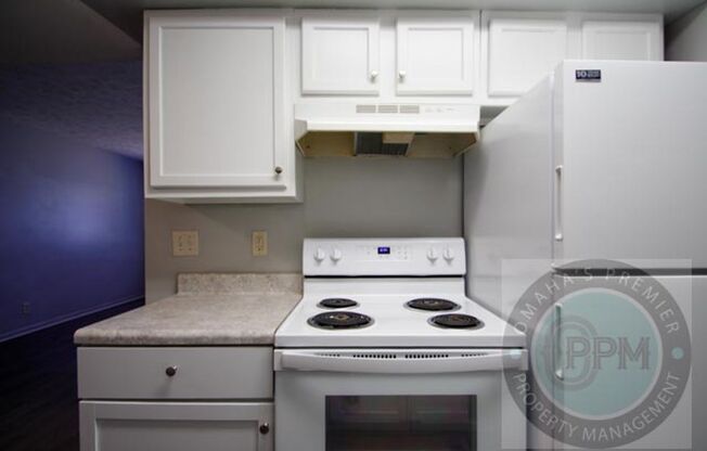 2 beds, 1 bath, 900 sqft, $845, Unit BG/13