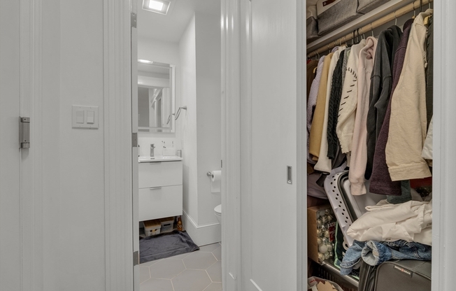 1 bed, 1 bath, 650 sqft, $3,000, Unit 501