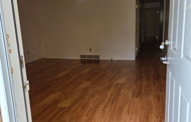 210 E Saint Clair Ave, Longmont, CO 80504