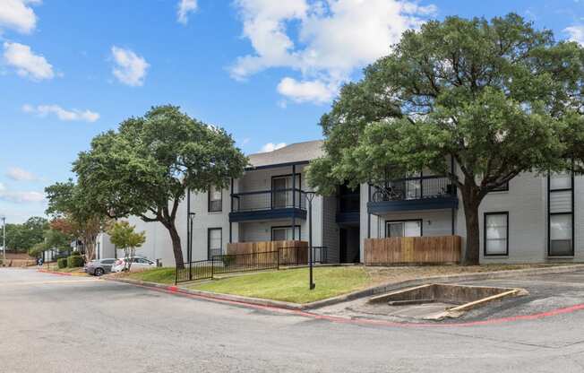 a view of the front of the building from the corner of the street