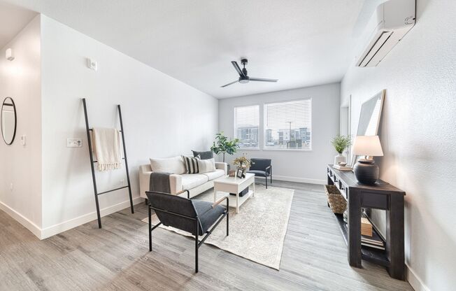 2 beds, 2 baths, 1,012 sqft, $1,805, Unit 318