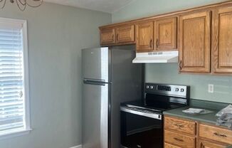 2 beds, 1 bath, $1,200