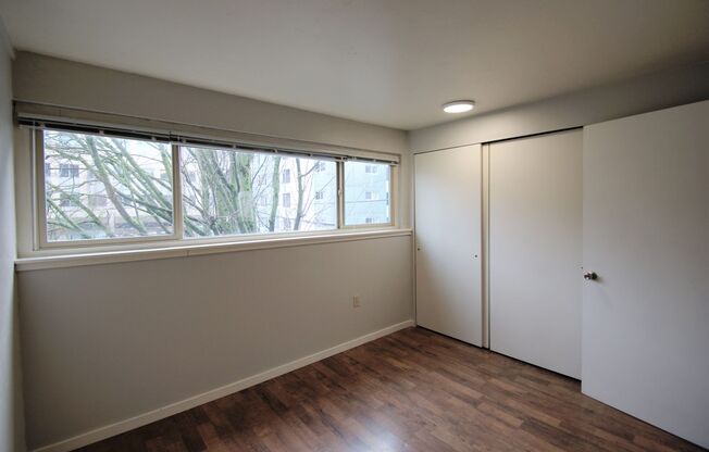 1 bed, 1 bath, 393 sqft, $1,395, Unit 312