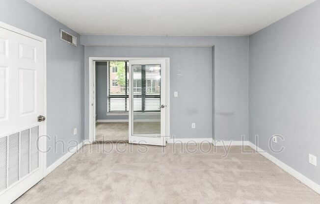 1045 N Utah St #101