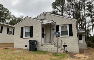 2116-B Elvira Street Fayetteville, NC 28303