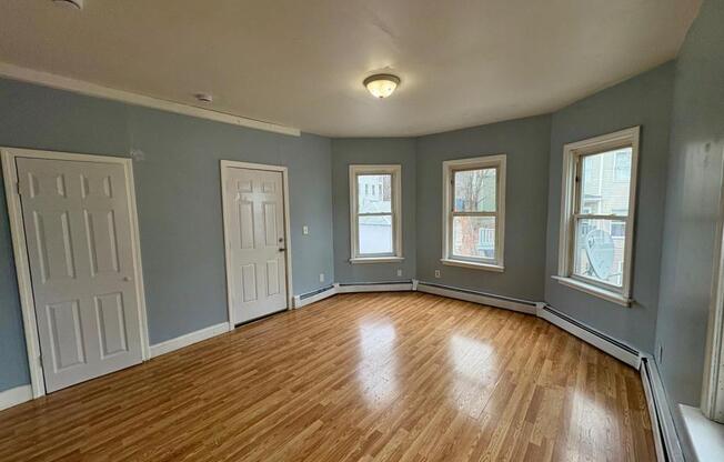 136 EASTERN AVE