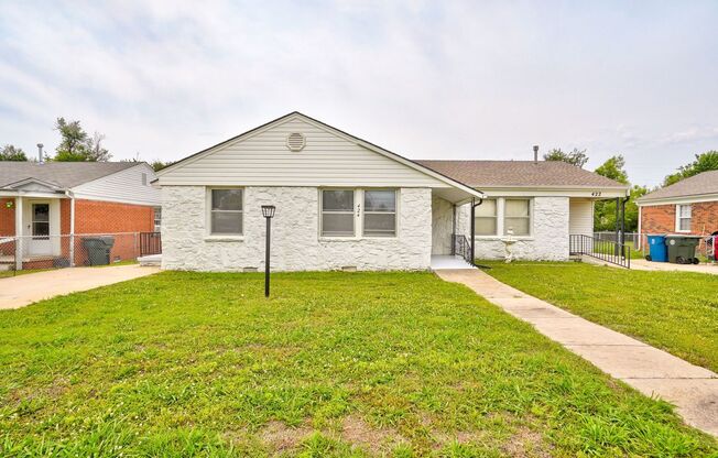 2 bedroom 1 bath duplex in Midwest City