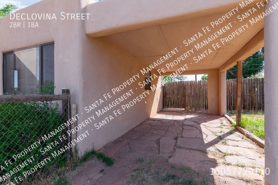 1307 DECLOVINA ST