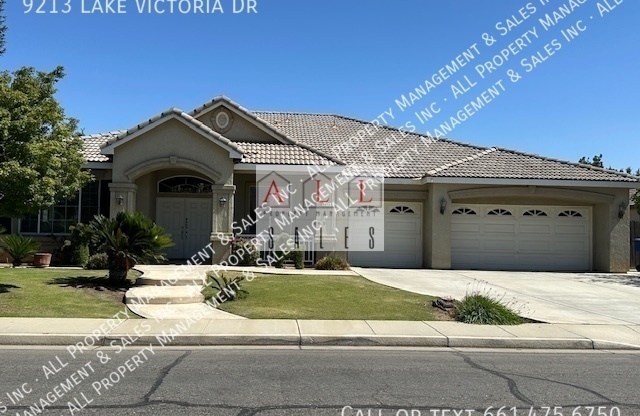 9213 LK VICTORIA