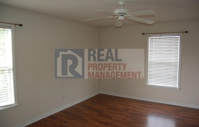 2 beds, 2 baths, $1,200