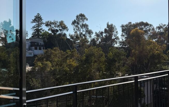 2 beds, 2 baths, 816 sqft, $4,249, Unit 305