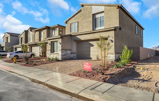 AMAZING BRAND NEW HOME IN MASTER PLANNED CADENCE!!