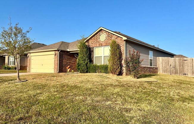 Broken Arrow 4 bed Single Story!