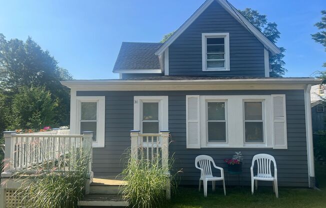 1 bed, 1 bath, $2,500