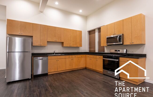 1260 N Greenview Ave.