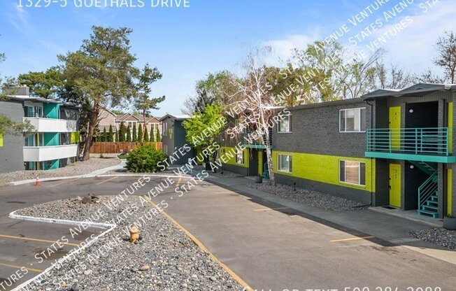 1329 5 GOETHALS DR