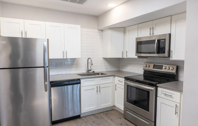 1 bed, 1 bath, 566 sqft, $1,148, Unit 113