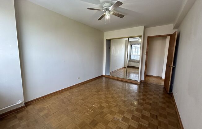 1 bed, 1 bath, 700 sqft, $1,665, Unit 418-0908