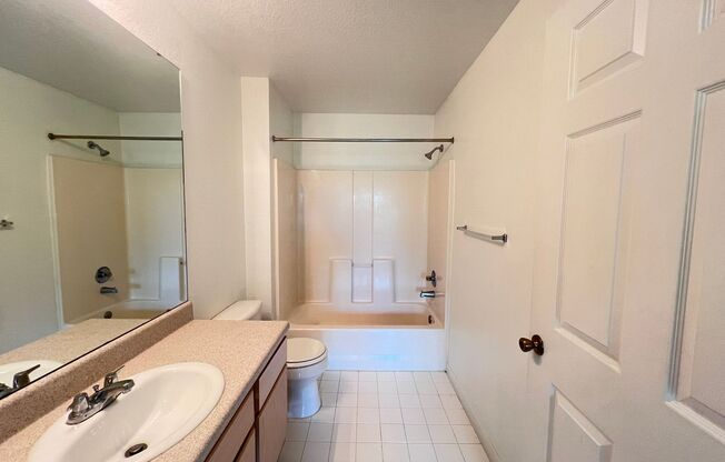 2 beds, 2 baths, $1,750, Unit 6306