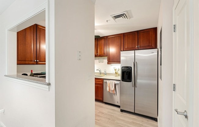 2 beds, 2 baths, 1,170 sqft, $3,650, Unit 204