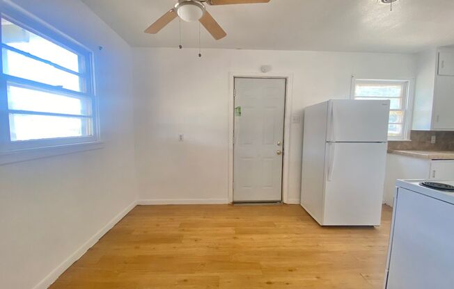 3 bed 1 bath now available