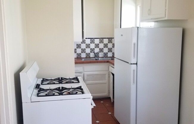 Cozy 1 BR. in Golden Hill - Close to All