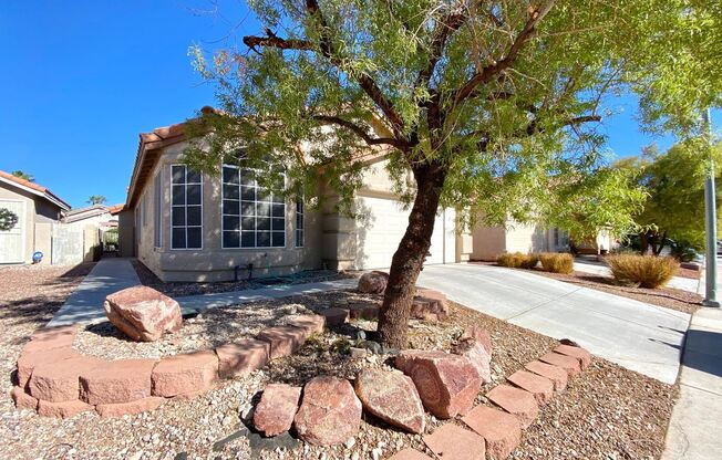 8168 W Gilmore Ave