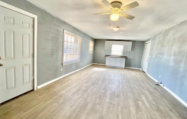 Handyman Special $99 Move in + Admin Fee / “You fix, you SAVE BIG!!” Contact Mayshell for details: 806 704-3055 ext 2