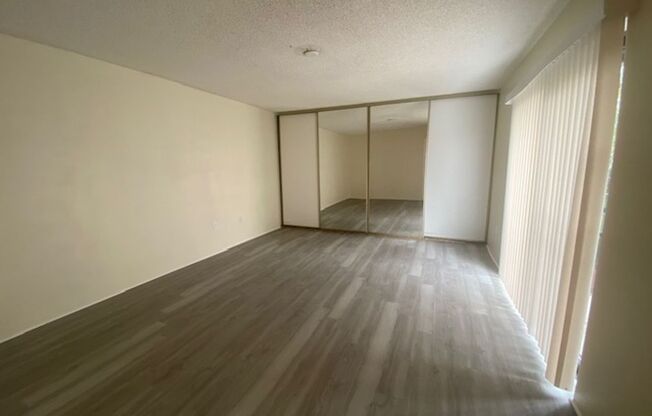 2 beds, 2 baths, $1,700, Unit Unit 2