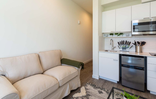 Studio, 1 bath, 292 sqft, $1,100, Unit 407- MFTE