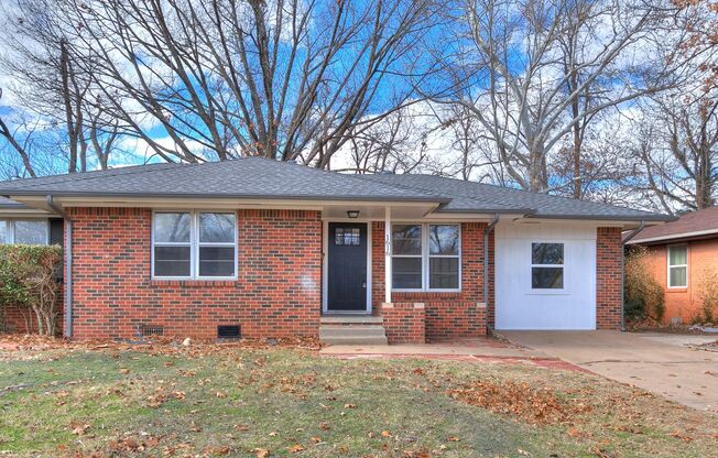 4 Bedroom 2 Bath home close to campus!