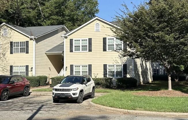 Updated Condo off New Garden Road - Wood Burning Fireplace