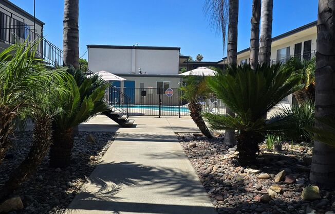 Lovely One Bedroom Apartment Conveniently Located