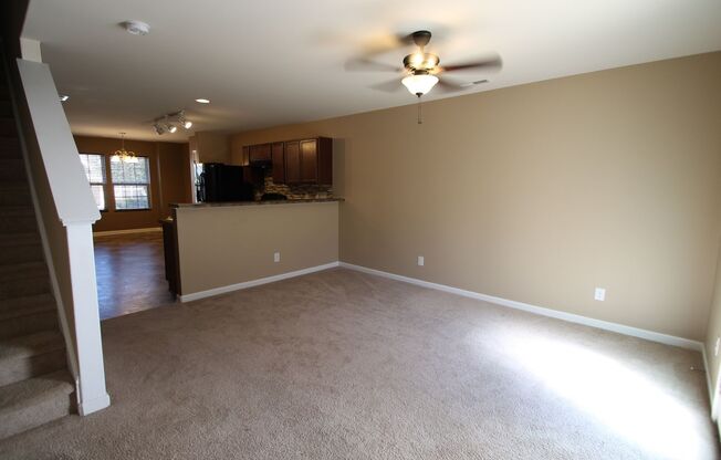 2 beds, 2.5 baths, $1,595