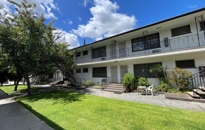 1137 E. California Ave. Glendale