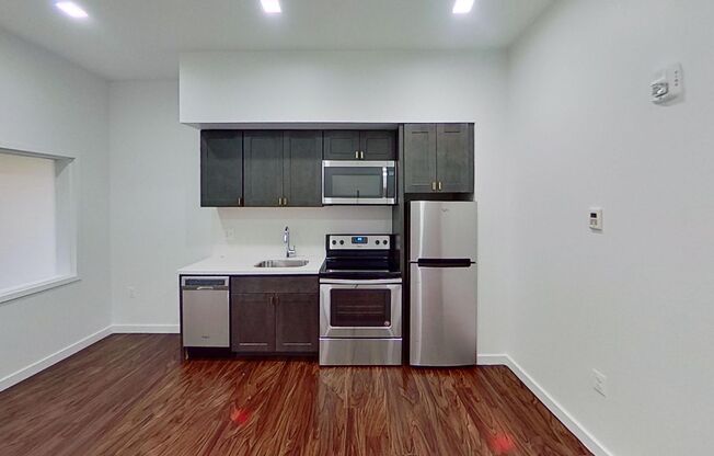 1 bed, 1 bath, 478 sqft, $1,585, Unit 511