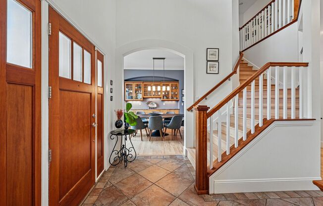 Luxury Living in Lowry!