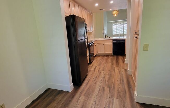 Spacious 2 Bed/2 Bath Condo in the Heart of La Mesa