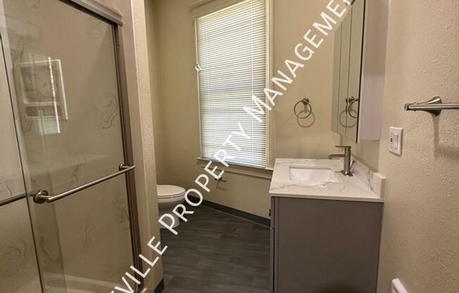 3 beds, 1 bath, $3,450