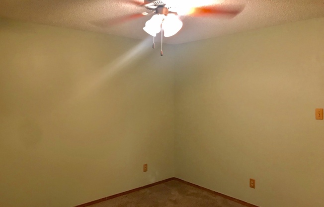 3 beds, 1 bath, $1,495