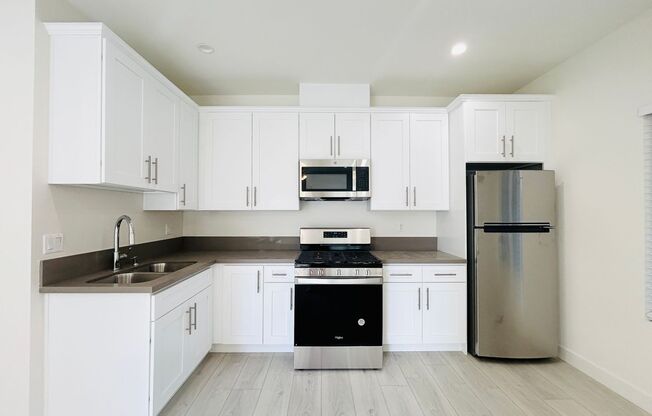 Riverside Apartments