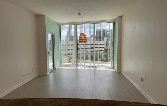 2 bed 2 bath condo Downtown Orlando!