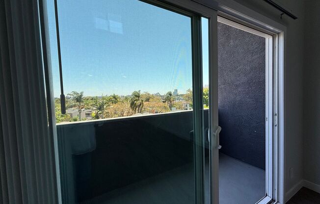 1 bed, 1 bath, 850 sqft, $2,598, Unit 411