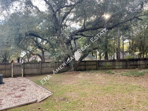 3 beds, 2 baths, 1,595 sqft, $1,995