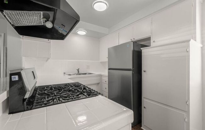 814 Victor Ave