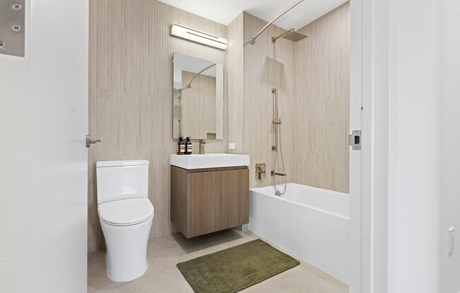 2 beds, 2 baths, $8,150, Unit 1003