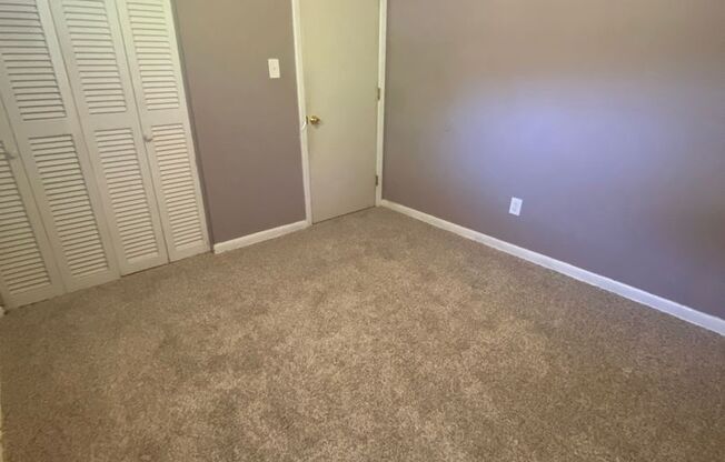 3 beds, 1 bath, $1,495