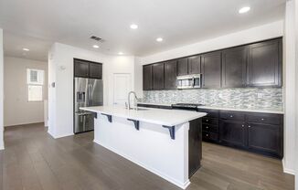 3 bedroom and 4 bath home available in Otay Mesa