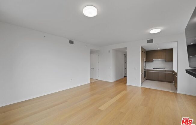2 beds, 2 baths, 1,290 sqft, $4,900, Unit 1508