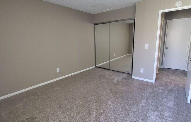 1 bed, 1 bath, 640 sqft, $1,995, Unit 648 - 71